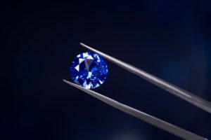 les plus belles pierres précieuses bleues en joaillerie